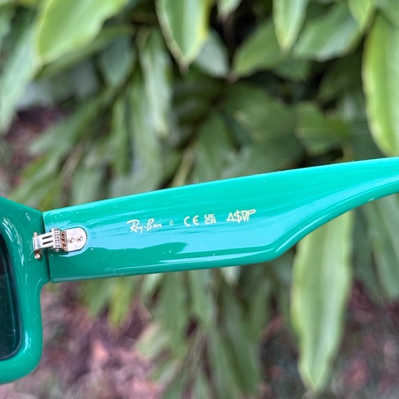New authentic Ray-Ban ASAP rocky puffers polished Green Sunglasses - Picture 9 of 11